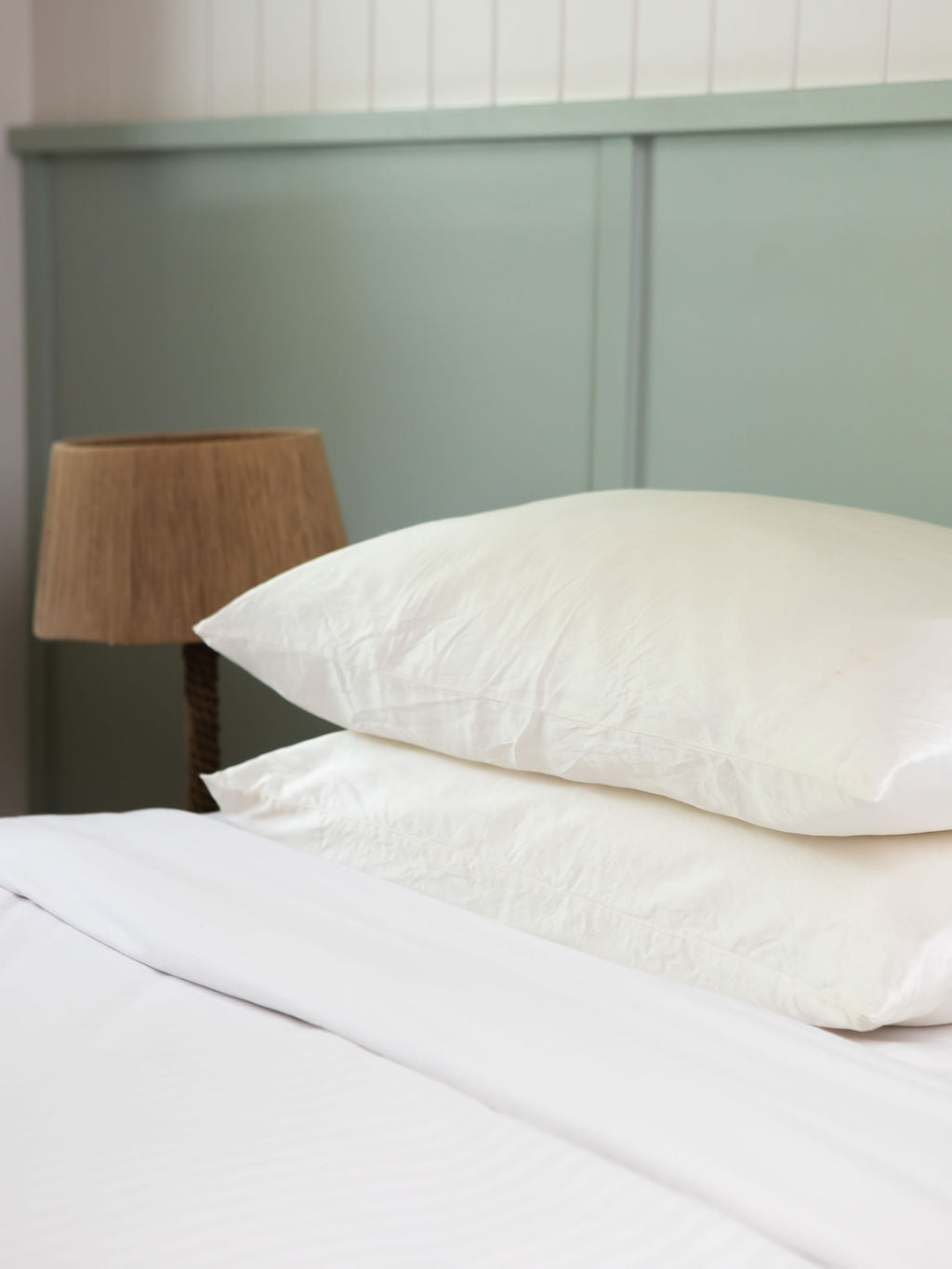 Certified Organic 22MM Mulberry Silk Pillowcase in Natural White