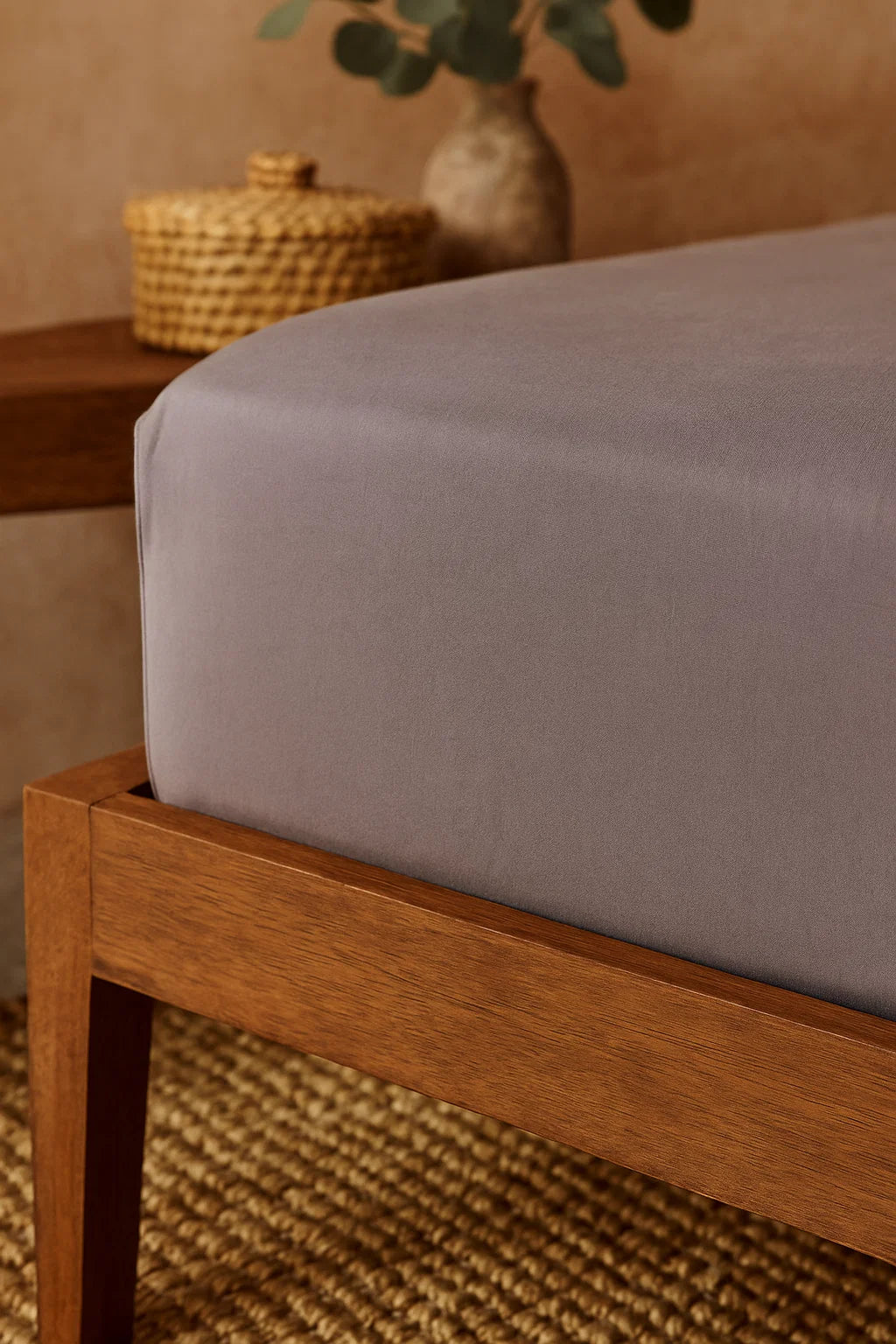Certified Organic Bamboo Fitted Grounding Sheet in Grey