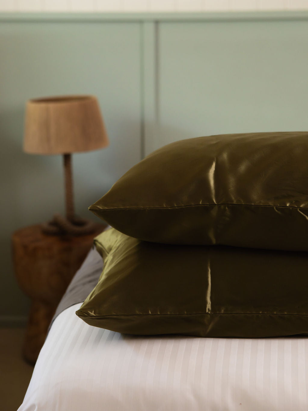 Certified Organic 22MM Mulberry Silk Pillowcase in Olive Green