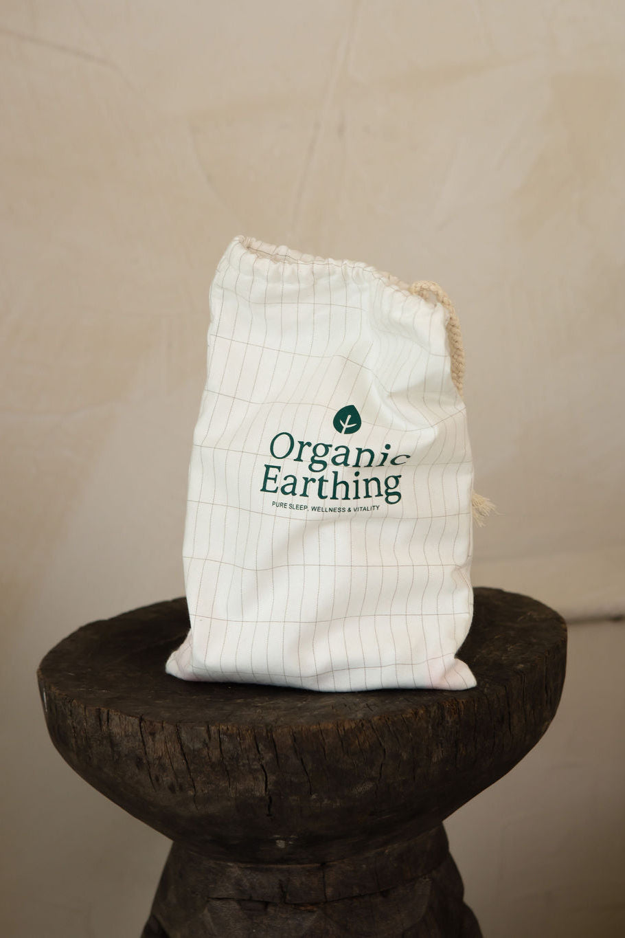 Grounding Wristband - Stay Calm & Grounded Anywhere grounding product for sleep, stress relief and recovery | Organic Earthing