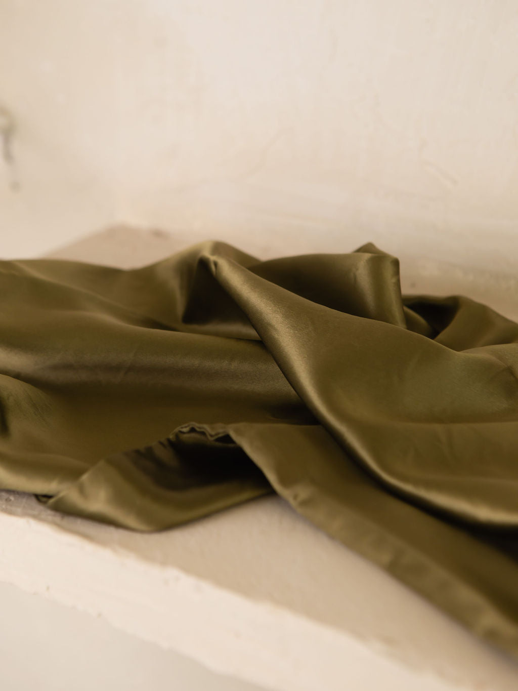 Certified Organic 22MM Mulberry Silk Pillowcase in Olive Green